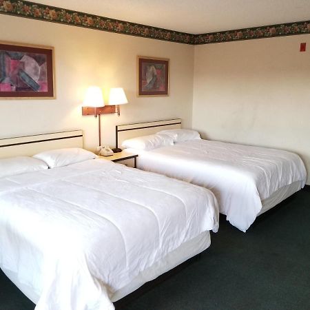 Travelstar Inn & Suites Colorado Springs Zewnętrze zdjęcie