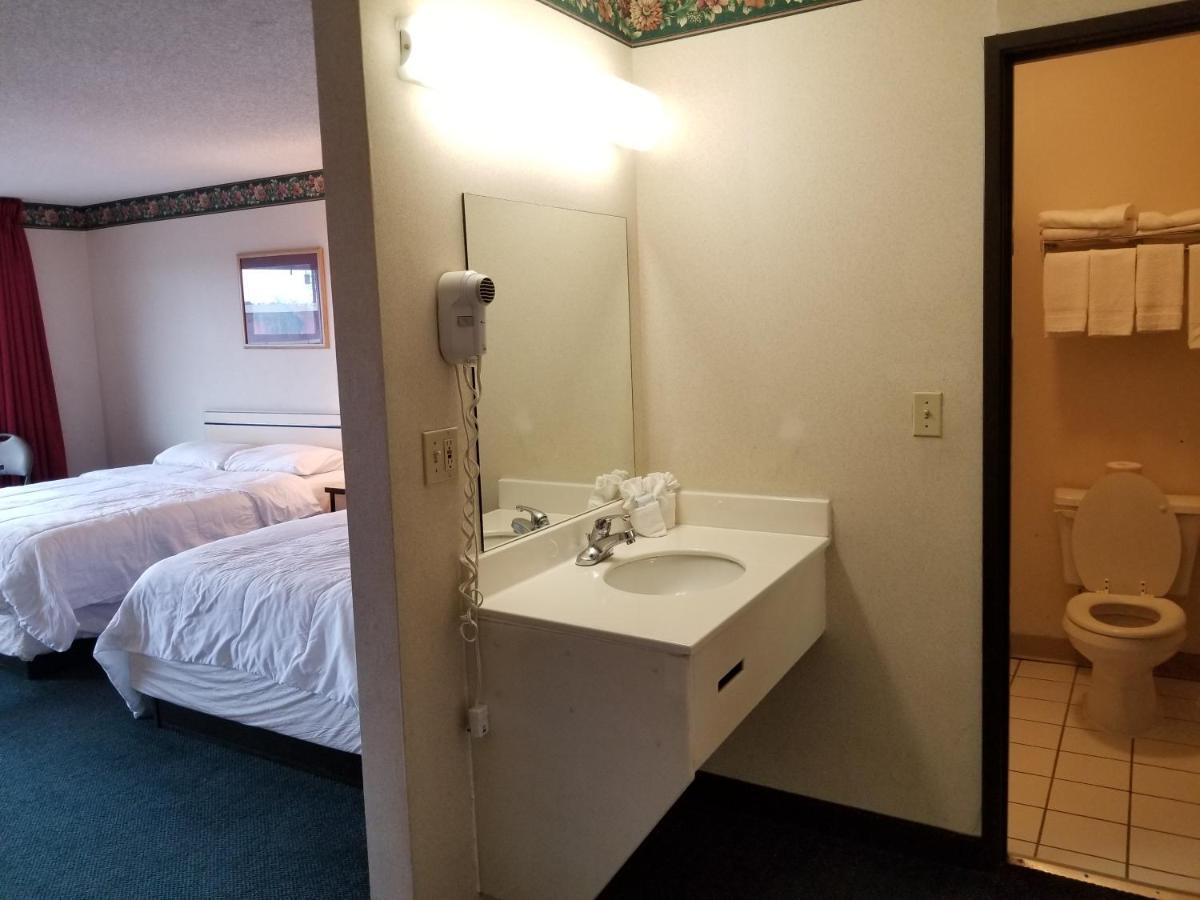 Travelstar Inn & Suites Colorado Springs Zewnętrze zdjęcie